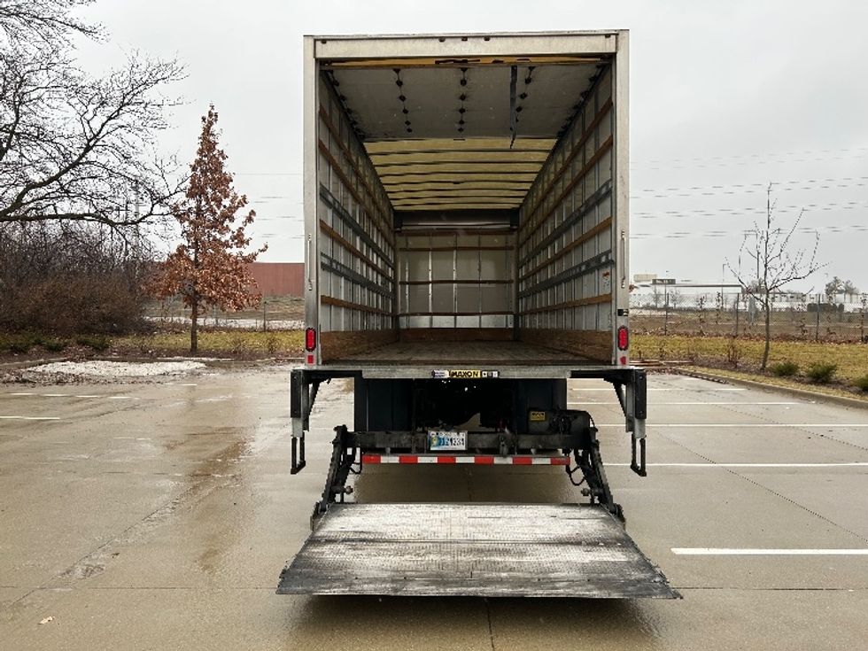 Medium Duty Box Truck-Light and Medium Duty Trucks-International-2022-MV607-East Chicago-IN-78,752\n\t\tmiles-$ 72,250 - Image 9