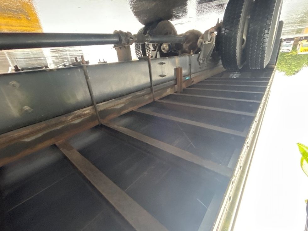 Medium Duty Box Truck-Light and Medium Duty Trucks-International-2022-MV607-Eden-MD-245,999\n\t\tmiles-$ 37,750 - Image 14