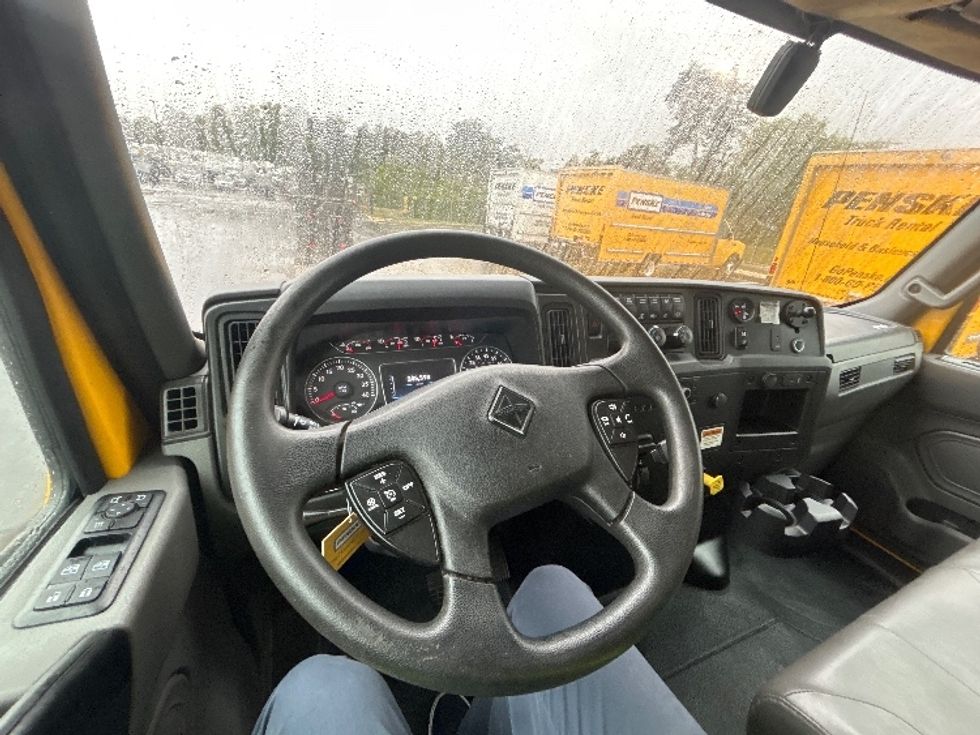 Medium Duty Box Truck-Light and Medium Duty Trucks-International-2022-MV607-Eden-MD-245,999\n\t\tmiles-$ 37,750 - Image 17