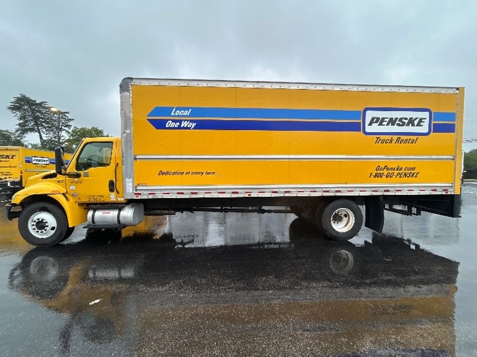 Medium Duty Box Truck-Light and Medium Duty Trucks-International-2022-MV607-Eden-MD-245,999\n\t\tmiles-$ 37,750 - Image 4