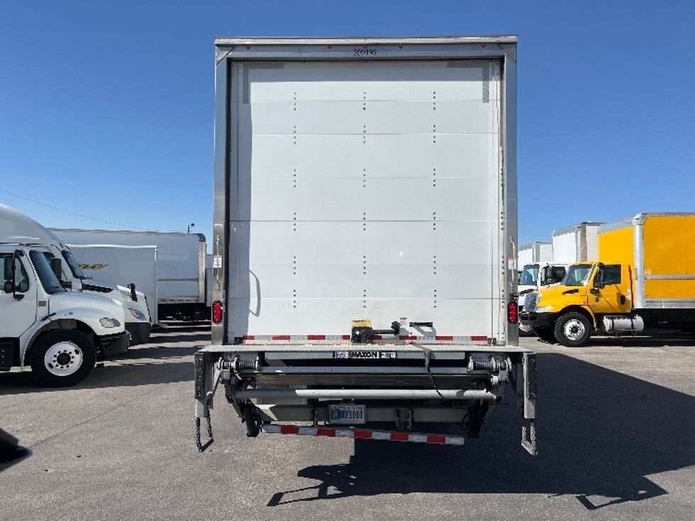 Medium Duty Box Truck-Light and Medium Duty Trucks-International-2022-MV607-El Paso-TX-194,336\n\t\tmiles-$ 55,000 - Image 7