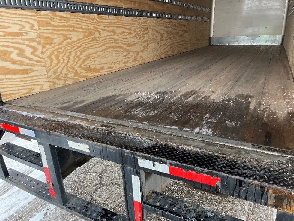 Medium Duty Box Truck-Light and Medium Duty Trucks-International-2022-MV607-Elkhart-IN-57,761\n\t\tmiles-$ 69,250 - Image 10