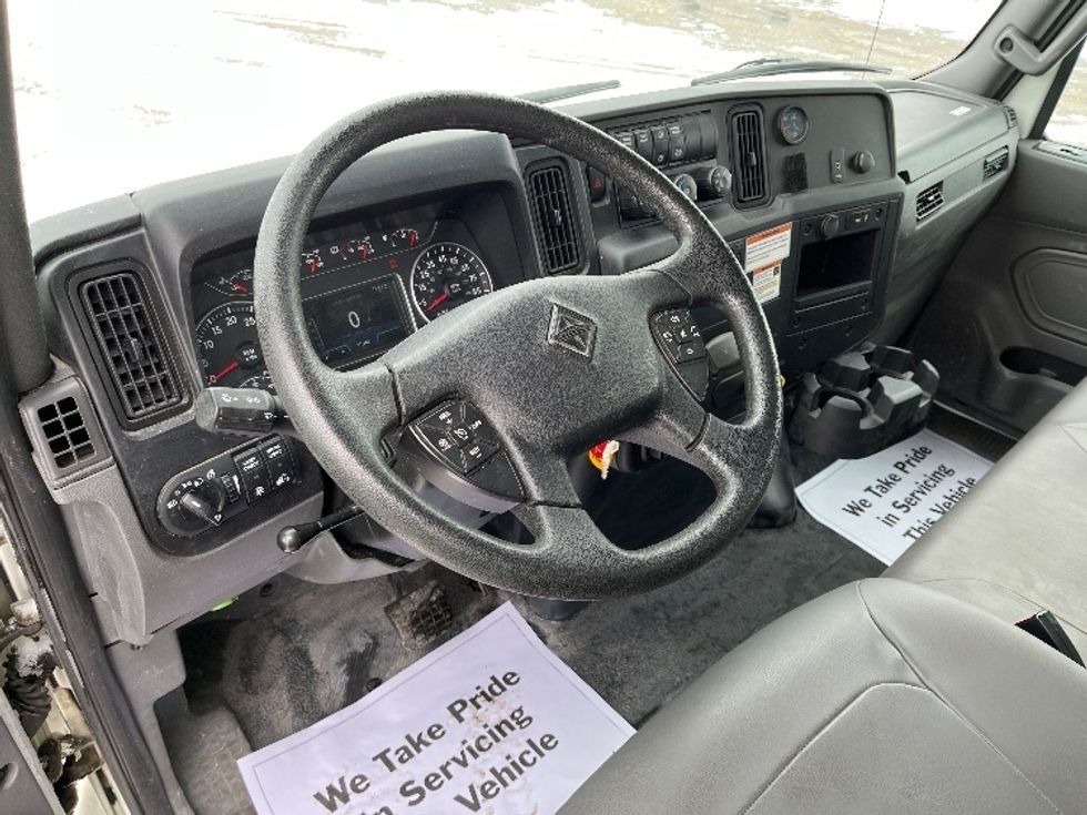 Medium Duty Box Truck-Light and Medium Duty Trucks-International-2022-MV607-Elkhart-IN-57,761\n\t\tmiles-$ 69,250 - Image 17