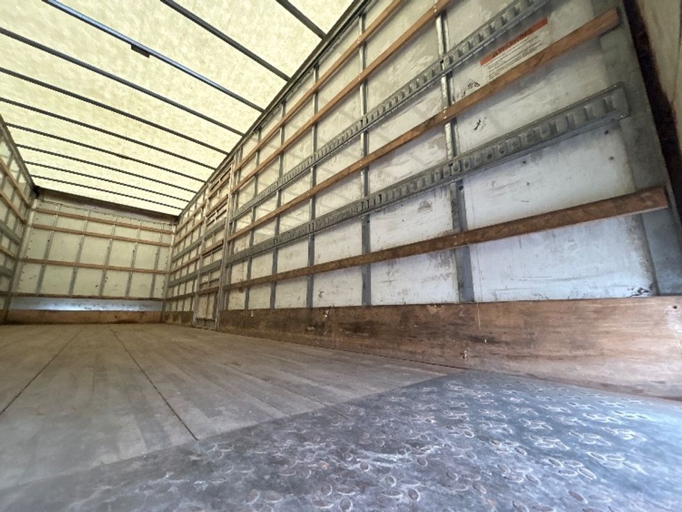 Medium Duty Box Truck-Light and Medium Duty Trucks-International-2022-MV607-Elmira-NY-281,476\n\t\tmiles-$ 33,500 - Image 11