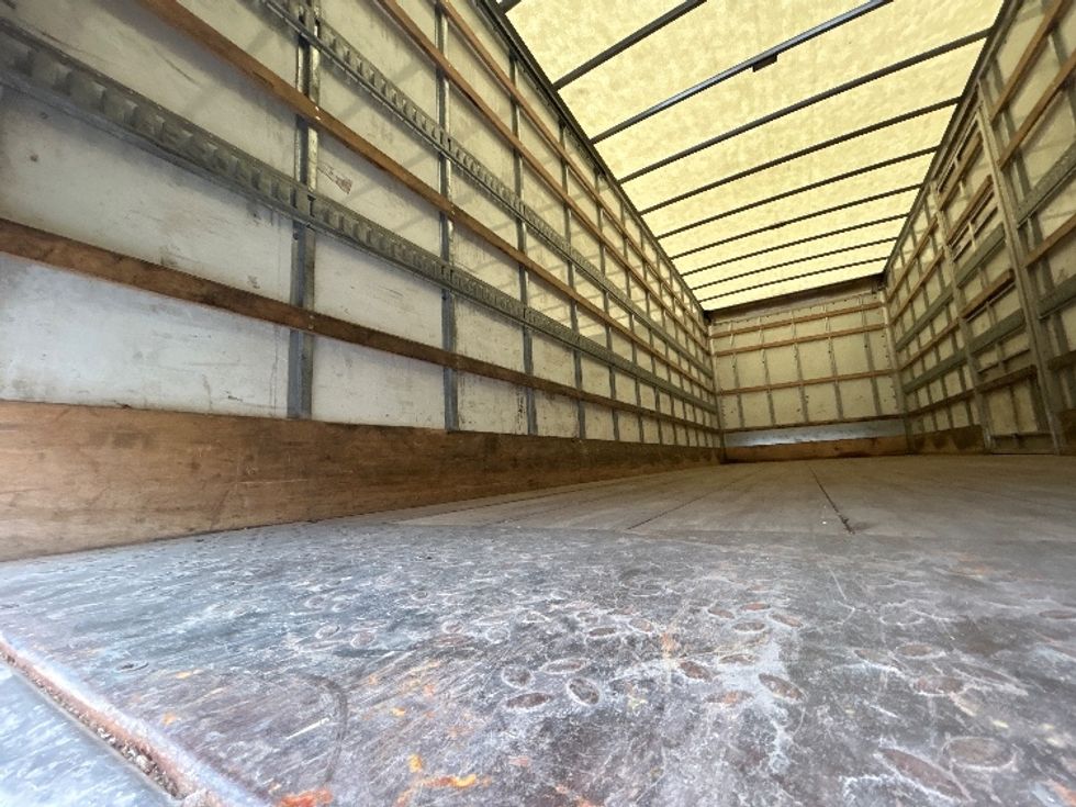 Medium Duty Box Truck-Light and Medium Duty Trucks-International-2022-MV607-Elmira-NY-285,595\n\t\tmiles-$ 33,500 - Image 10