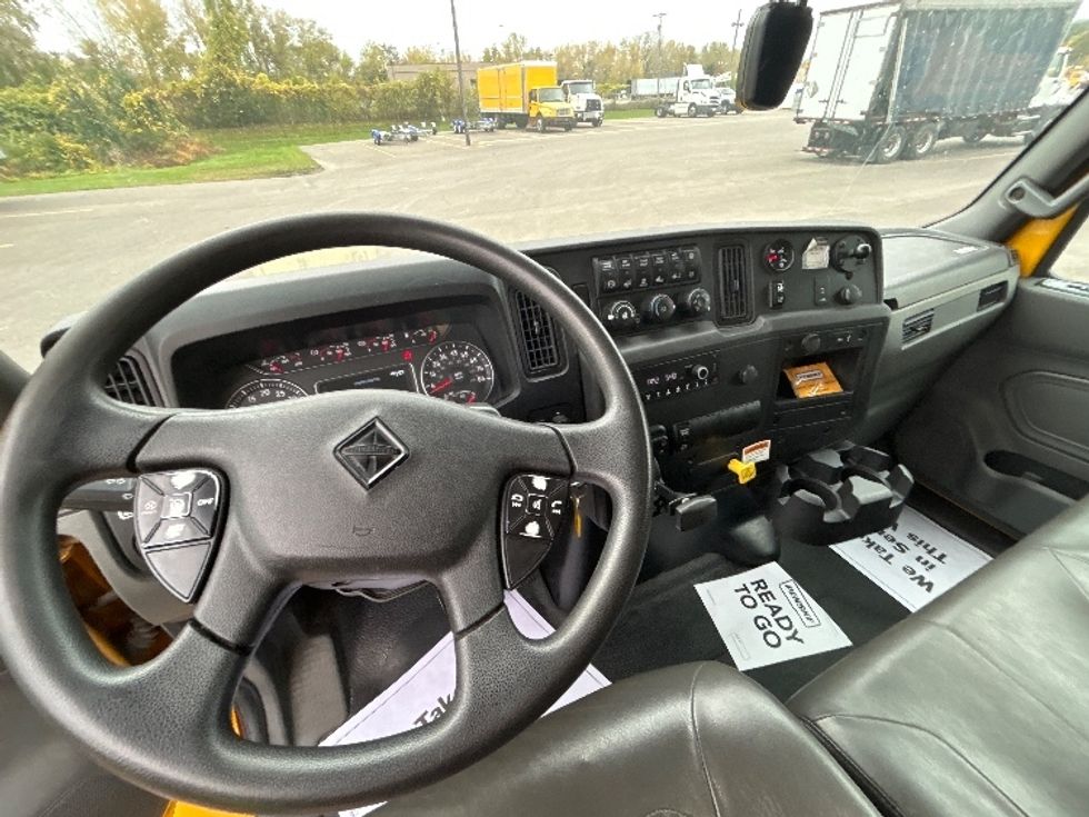 Medium Duty Box Truck-Light and Medium Duty Trucks-International-2022-MV607-Elmira-NY-285,595\n\t\tmiles-$ 33,500 - Image 17