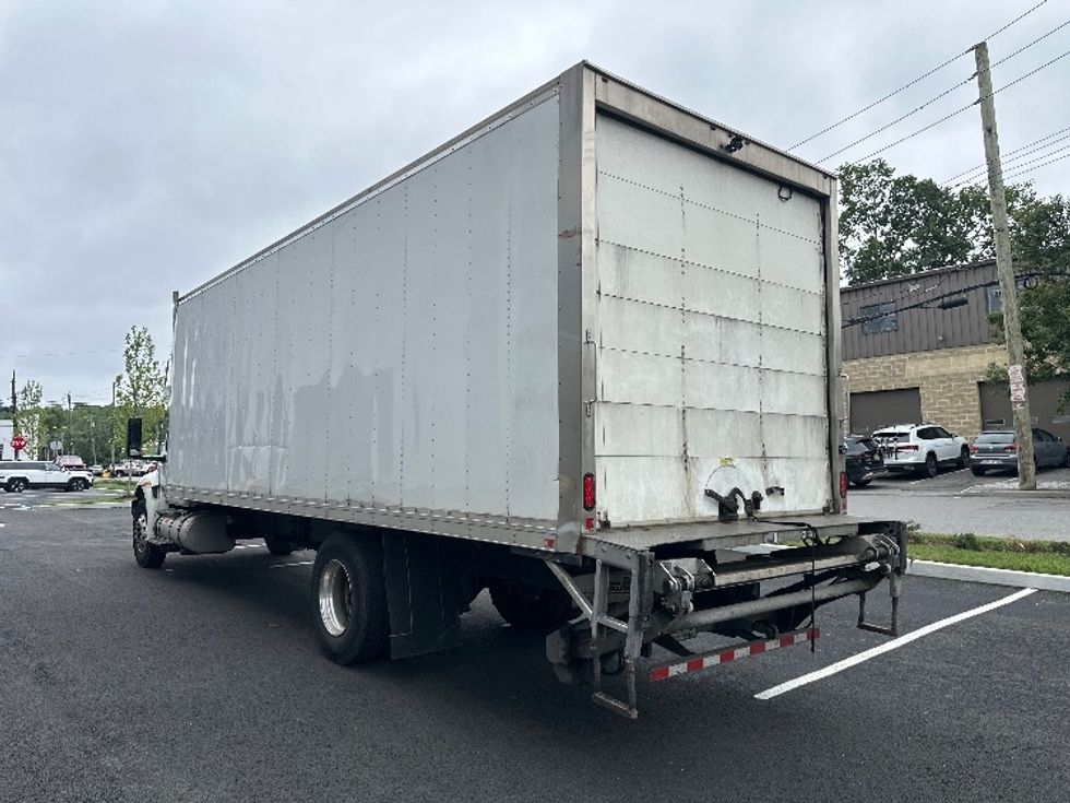 Medium Duty Box Truck-Light and Medium Duty Trucks-International-2022-MV607-Elmsford-NY-107,341\n\t\tmiles-$ 76,000 - Image 6