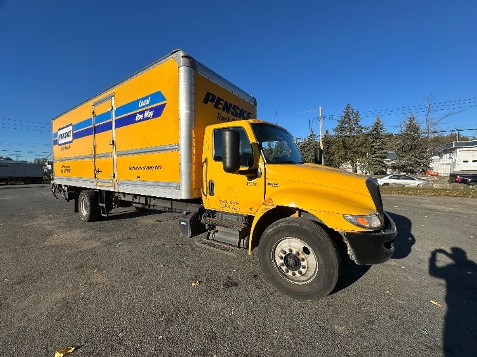 Medium Duty Box Truck-Light and Medium Duty Trucks-International-2022-MV607-Elmsford-NY-209,056\n\t\tmiles-$ 47,750 - Image 1