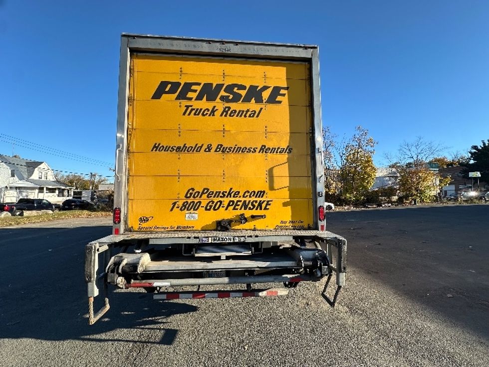 Medium Duty Box Truck-Light and Medium Duty Trucks-International-2022-MV607-Elmsford-NY-209,056\n\t\tmiles-$ 47,750 - Image 7