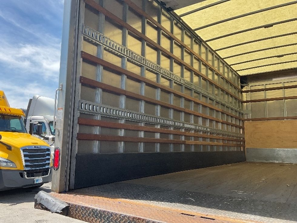 Medium Duty Box Truck-Light and Medium Duty Trucks-International-2022-MV607-Fitchburg-MA-106,307\n\t\tmiles-$ 53,000 - Image 10