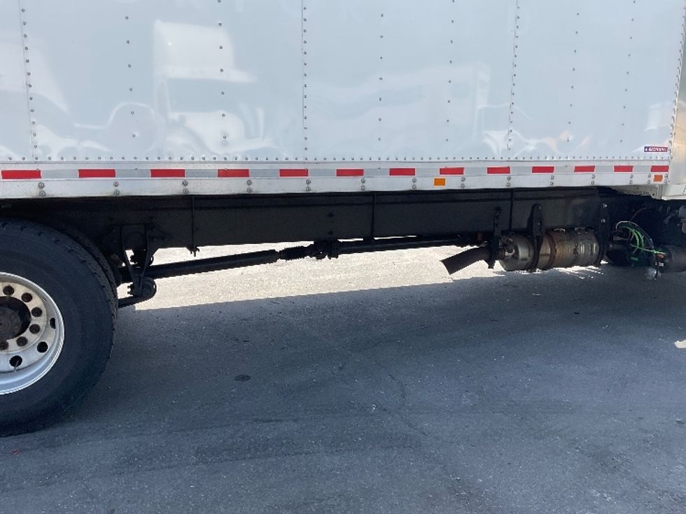 Medium Duty Box Truck-Light and Medium Duty Trucks-International-2022-MV607-Fitchburg-MA-106,307\n\t\tmiles-$ 53,000 - Image 13