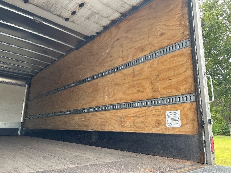 Medium Duty Box Truck-Light and Medium Duty Trucks-International-2022-MV607-Fitchburg-MA-166,920\n\t\tmiles-$ 53,250 - Image 12