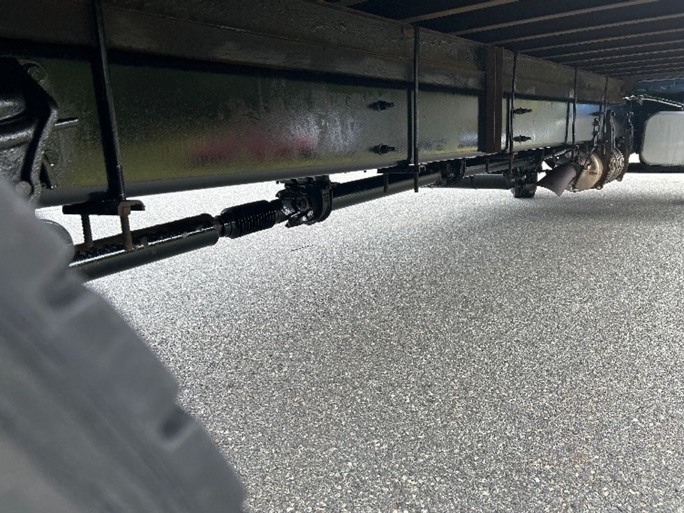 Medium Duty Box Truck-Light and Medium Duty Trucks-International-2022-MV607-Fitchburg-MA-166,920\n\t\tmiles-$ 53,250 - Image 14