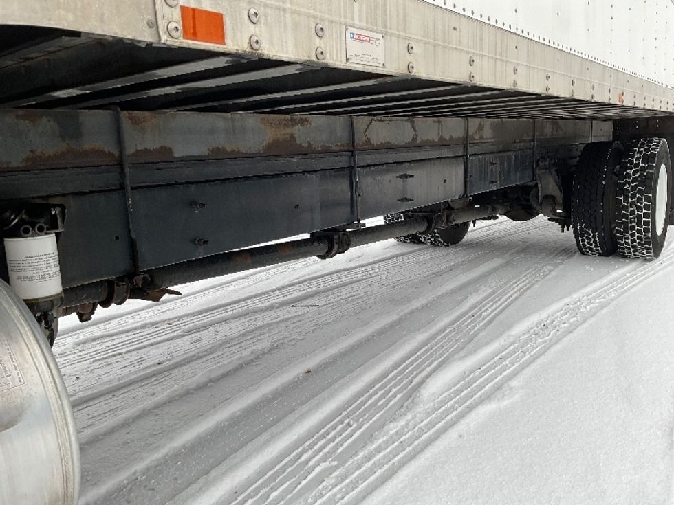 Medium Duty Box Truck-Light and Medium Duty Trucks-International-2022-MV607-Flint-MI-303,490\n\t\tmiles-$ 34,500 - Image 5