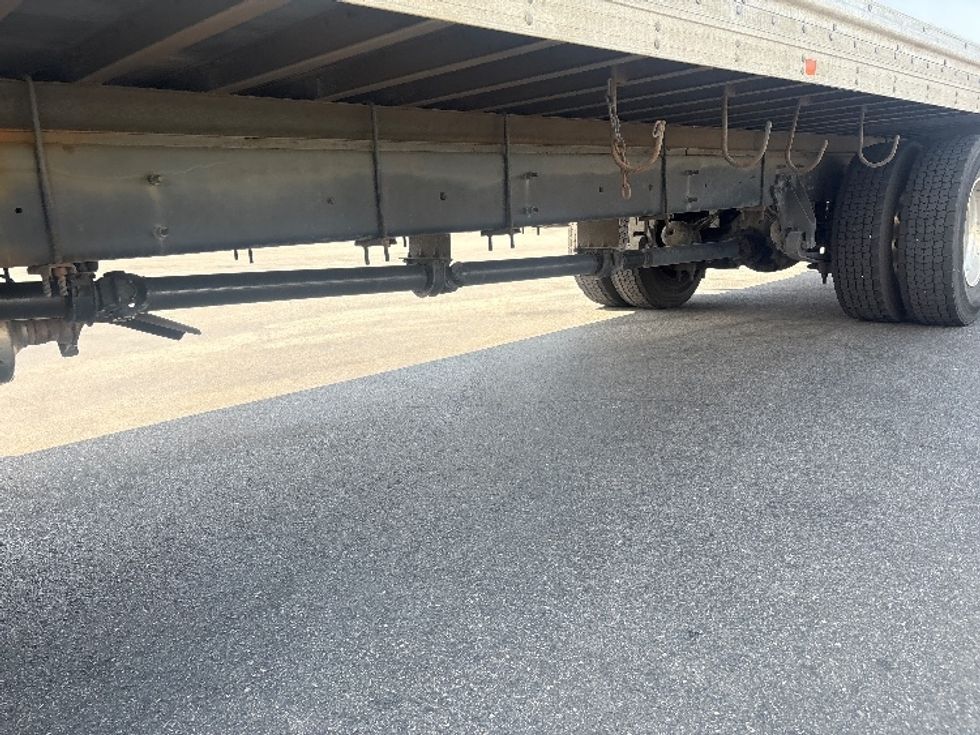 Medium Duty Box Truck-Light and Medium Duty Trucks-International-2022-MV607-Fontana-CA-155,639\n\t\tmiles-$ 68,500 - Image 5