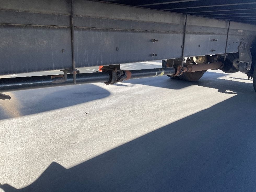 Medium Duty Box Truck-Light and Medium Duty Trucks-International-2022-MV607-Fontana-CA-221,550\n\t\tmiles-$ 51,250 - Image 5