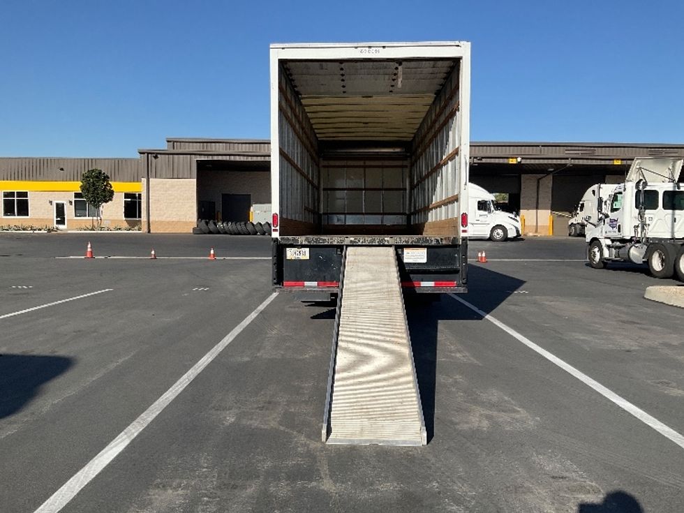 Medium Duty Box Truck-Light and Medium Duty Trucks-International-2022-MV607-Fontana-CA-250,707\n\t\tmiles-$ 41,000 - Image 9