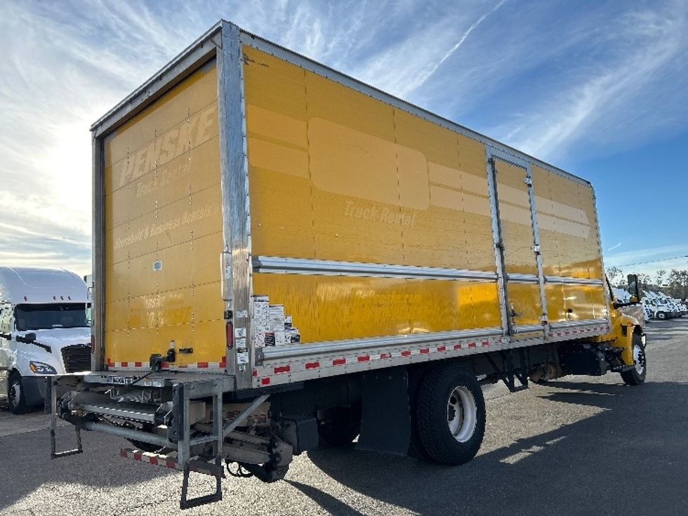 Medium Duty Box Truck-Light and Medium Duty Trucks-International-2022-MV607-Fontana-CA-253,187\n\t\tmiles-$ 39,000 - Image 13