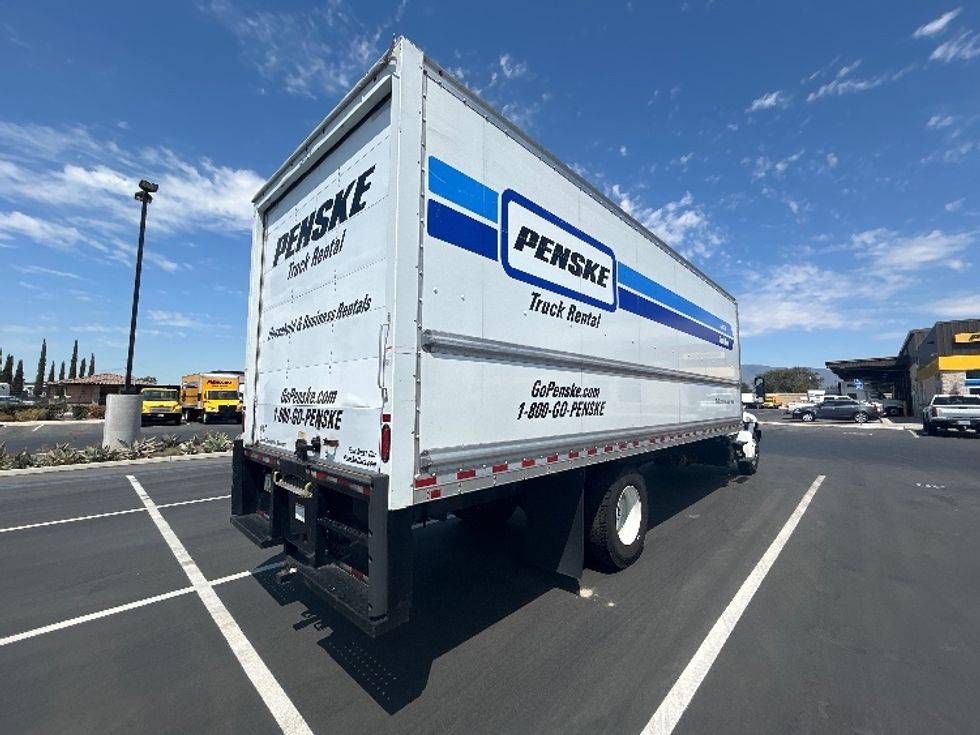 Medium Duty Box Truck-Light and Medium Duty Trucks-International-2022-MV607-Fontana-CA-259,478\n\t\tmiles-$ 39,500 - Image 12