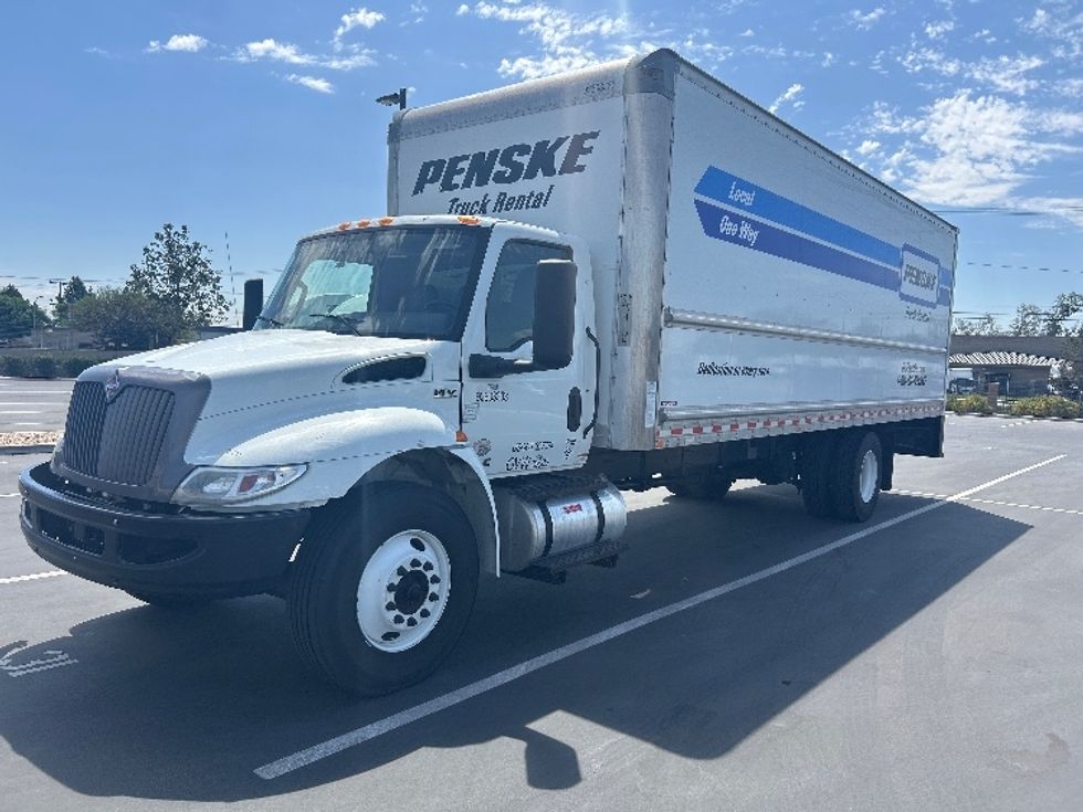 Medium Duty Box Truck-Light and Medium Duty Trucks-International-2022-MV607-Fontana-CA-259,478\n\t\tmiles-$ 39,500 - Image 3