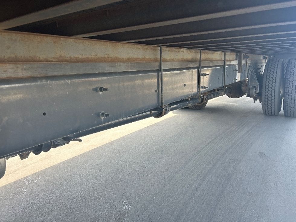Medium Duty Box Truck-Light and Medium Duty Trucks-International-2022-MV607-Fontana-CA-259,478\n\t\tmiles-$ 39,500 - Image 5