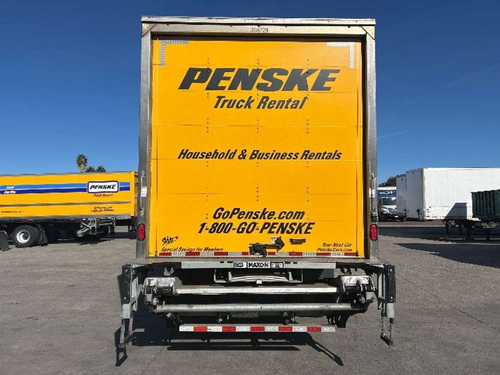 Medium Duty Box Truck-Light and Medium Duty Trucks-International-2022-MV607-Fontana-CA-65,384\n\t\tmiles-$ 78,250 - Image 7