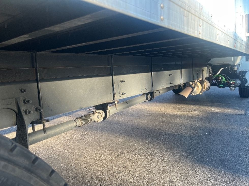Medium Duty Box Truck-Light and Medium Duty Trucks-International-2022-MV607-Forest Park-GA-131,640\n\t\tmiles-$ 72,000 - Image 14