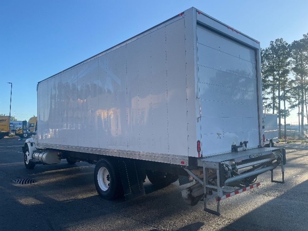 Medium Duty Box Truck-Light and Medium Duty Trucks-International-2022-MV607-Forest Park-GA-131,640\n\t\tmiles-$ 72,000 - Image 6