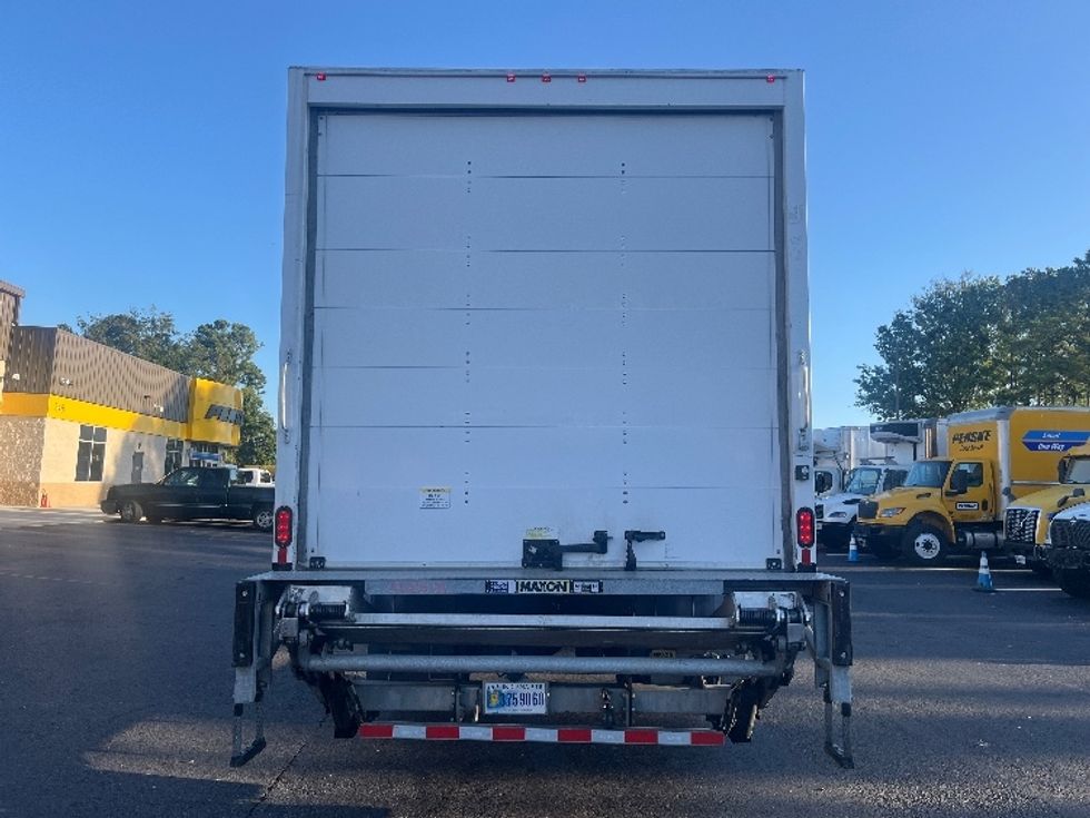 Medium Duty Box Truck-Light and Medium Duty Trucks-International-2022-MV607-Forest Park-GA-131,640\n\t\tmiles-$ 72,000 - Image 7