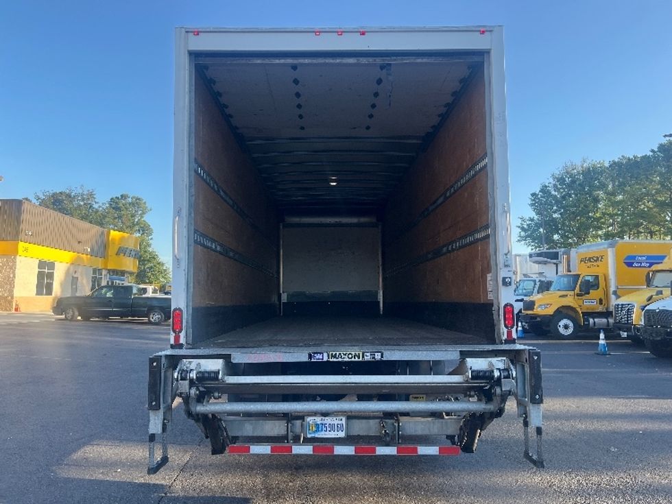Medium Duty Box Truck-Light and Medium Duty Trucks-International-2022-MV607-Forest Park-GA-131,640\n\t\tmiles-$ 72,000 - Image 8