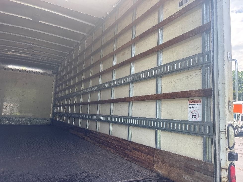 Medium Duty Box Truck-Light and Medium Duty Trucks-International-2022-MV607-Forest Park-GA-152,654\n\t\tmiles-$ 62,250 - Image 12