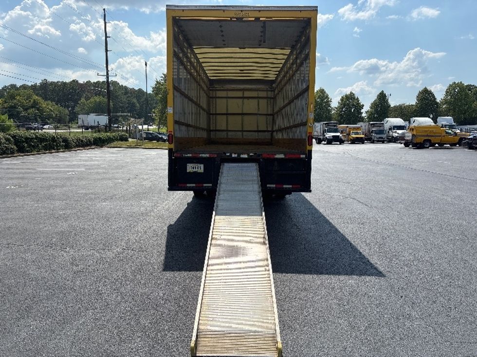 Medium Duty Box Truck-Light and Medium Duty Trucks-International-2022-MV607-Forest Park-GA-238,026\n\t\tmiles-$ 37,750 - Image 9
