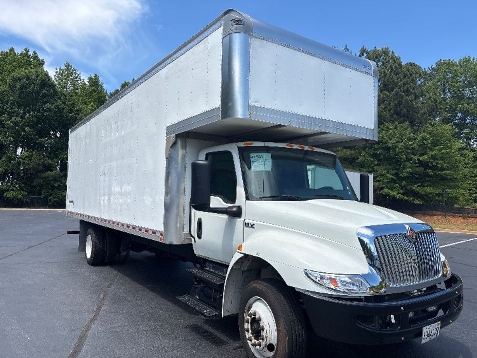 Medium Duty Box Truck-Light and Medium Duty Trucks-International-2022-MV607-Forest Park-GA-82,692\n\t\tmiles-$ 73,250 - Image 1
