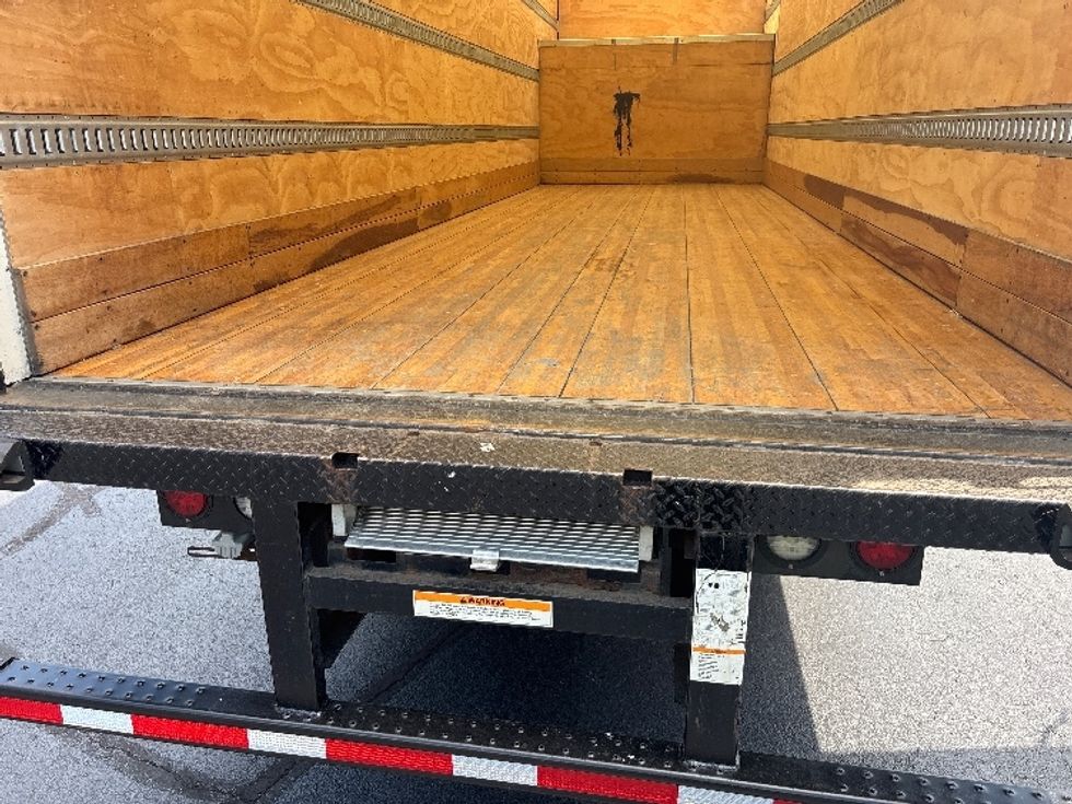 Medium Duty Box Truck-Light and Medium Duty Trucks-International-2022-MV607-Forest Park-GA-82,692\n\t\tmiles-$ 73,250 - Image 10