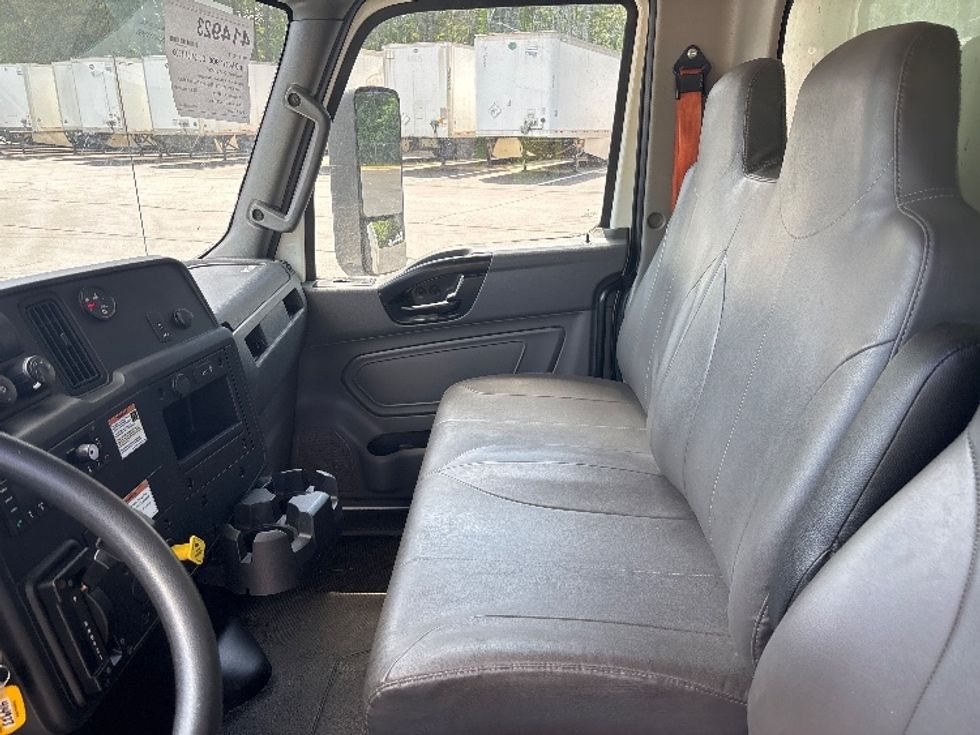 Medium Duty Box Truck-Light and Medium Duty Trucks-International-2022-MV607-Forest Park-GA-82,692\n\t\tmiles-$ 73,250 - Image 18