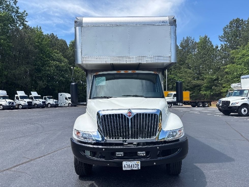 Medium Duty Box Truck-Light and Medium Duty Trucks-International-2022-MV607-Forest Park-GA-82,692\n\t\tmiles-$ 73,250 - Image 2