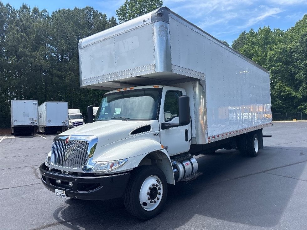 Medium Duty Box Truck-Light and Medium Duty Trucks-International-2022-MV607-Forest Park-GA-82,692\n\t\tmiles-$ 73,250 - Image 3
