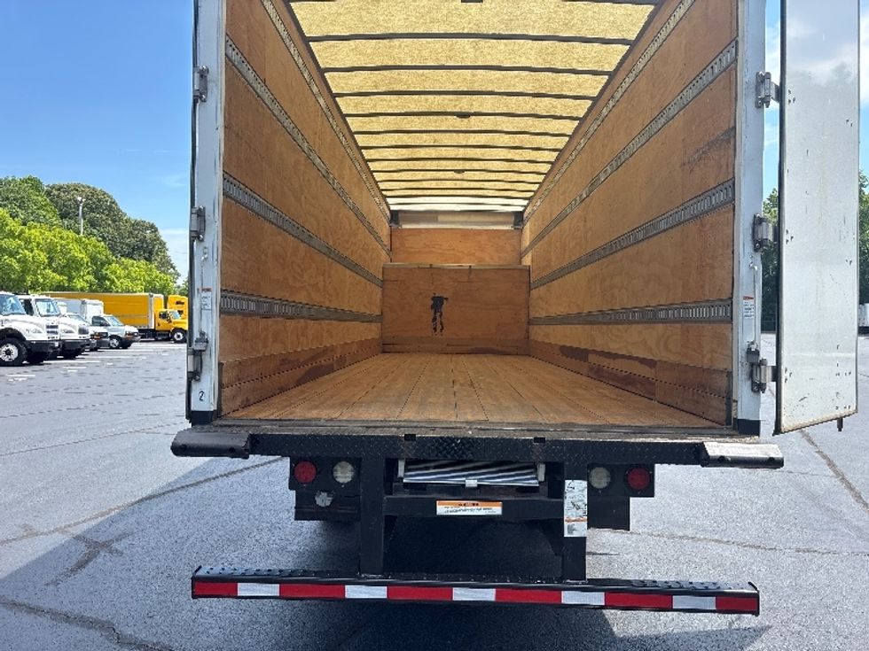 Medium Duty Box Truck-Light and Medium Duty Trucks-International-2022-MV607-Forest Park-GA-82,692\n\t\tmiles-$ 73,250 - Image 9