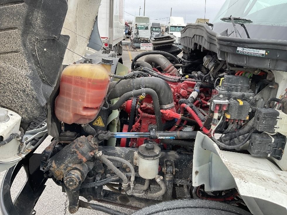 Medium Duty Box Truck-Light and Medium Duty Trucks-International-2022-MV607-Fort Wayne-IN-118,953\n\t\tmiles-$ 71,750 - Image 24