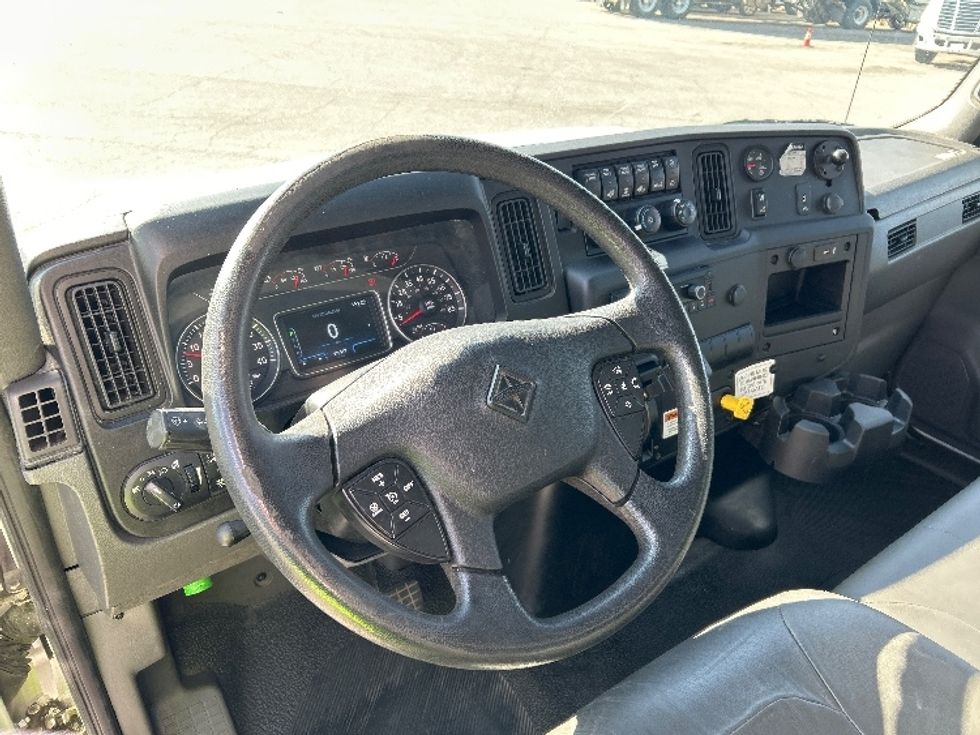 Medium Duty Box Truck-Light and Medium Duty Trucks-International-2022-MV607-Fort Wayne-IN-97,458\n\t\tmiles-$ 75,750 - Image 17