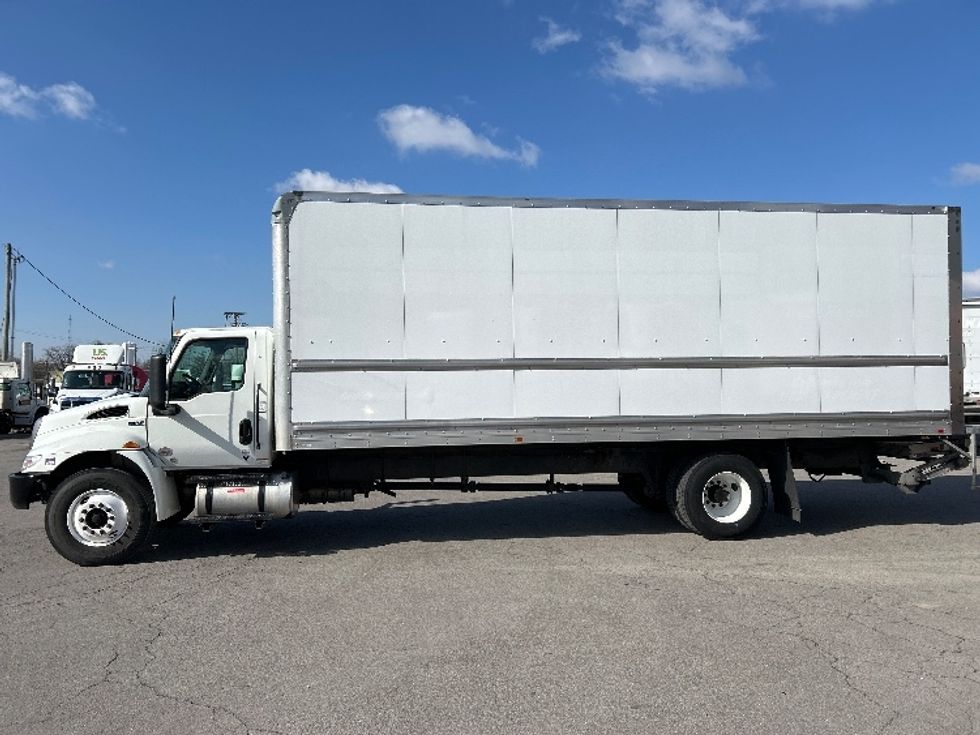 Medium Duty Box Truck-Light and Medium Duty Trucks-International-2022-MV607-Fort Wayne-IN-97,458\n\t\tmiles-$ 75,750 - Image 4