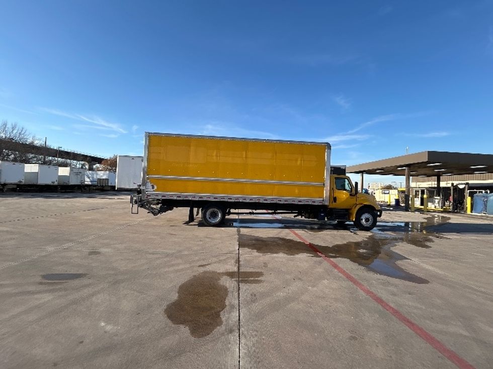 Medium Duty Box Truck-Light and Medium Duty Trucks-International-2022-MV607-Fort Worth-TX-101,086\n\t\tmiles-$ 69,000 - Image 15