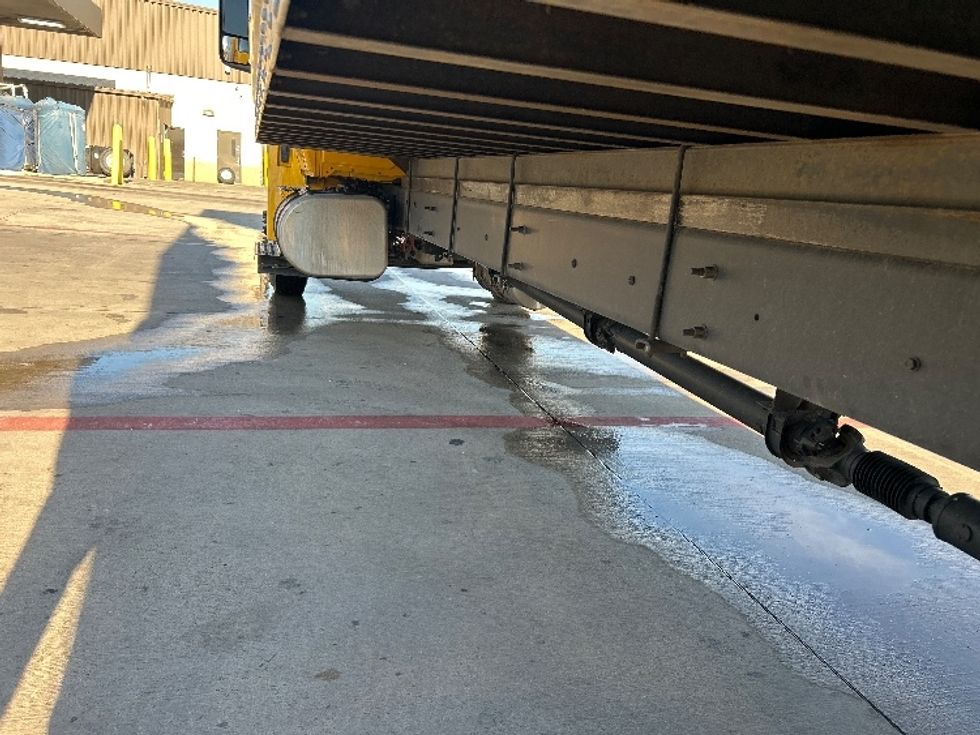 Medium Duty Box Truck-Light and Medium Duty Trucks-International-2022-MV607-Fort Worth-TX-101,086\n\t\tmiles-$ 69,000 - Image 5