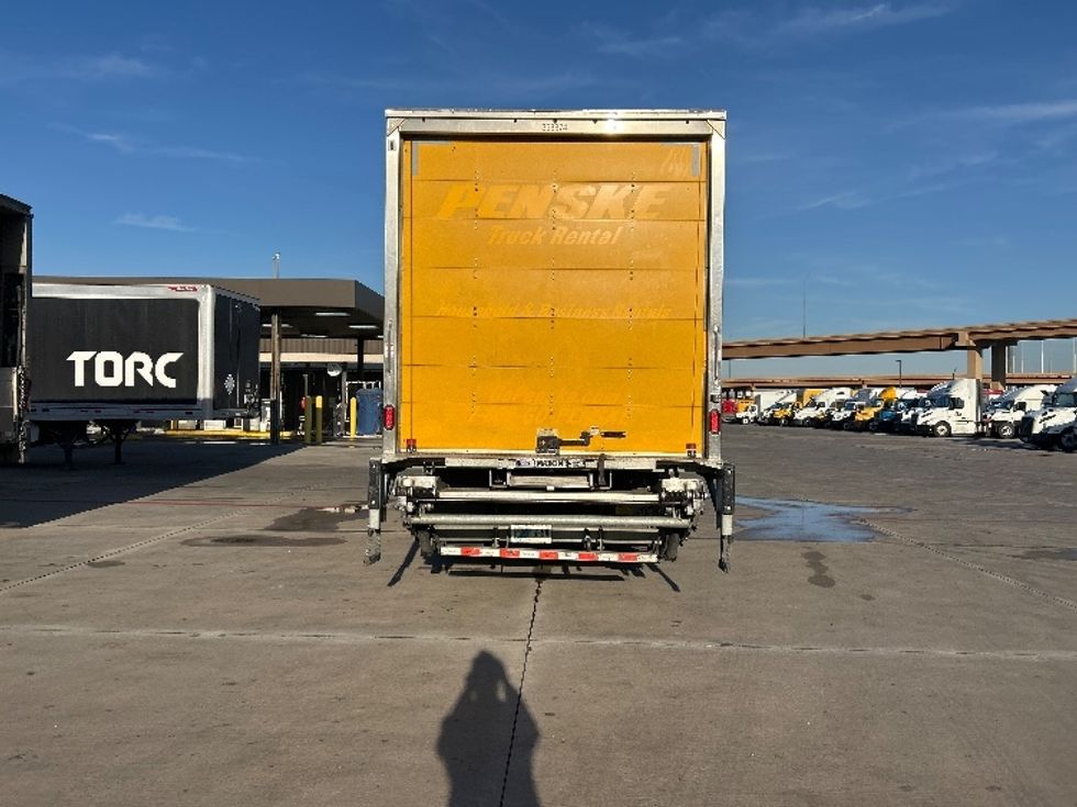 Medium Duty Box Truck-Light and Medium Duty Trucks-International-2022-MV607-Fort Worth-TX-101,086\n\t\tmiles-$ 69,000 - Image 7