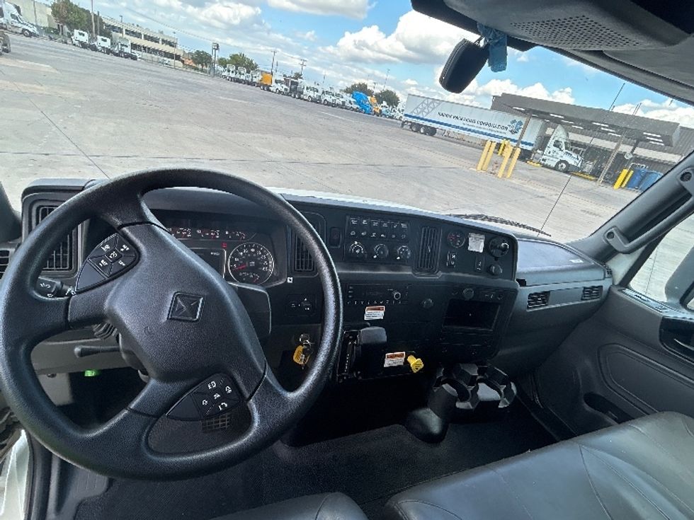 Medium Duty Box Truck-Light and Medium Duty Trucks-International-2022-MV607-Fort Worth-TX-228,619\n\t\tmiles-$ 42,000 - Image 18