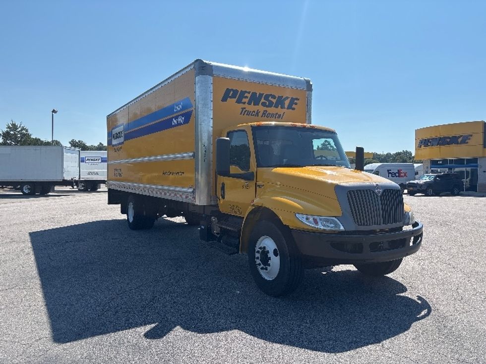 Medium Duty Box Truck-Light and Medium Duty Trucks-International-2022-MV607-Fort Worth-TX-245,340\n\t\tmiles-$ 39,750 - Image 1