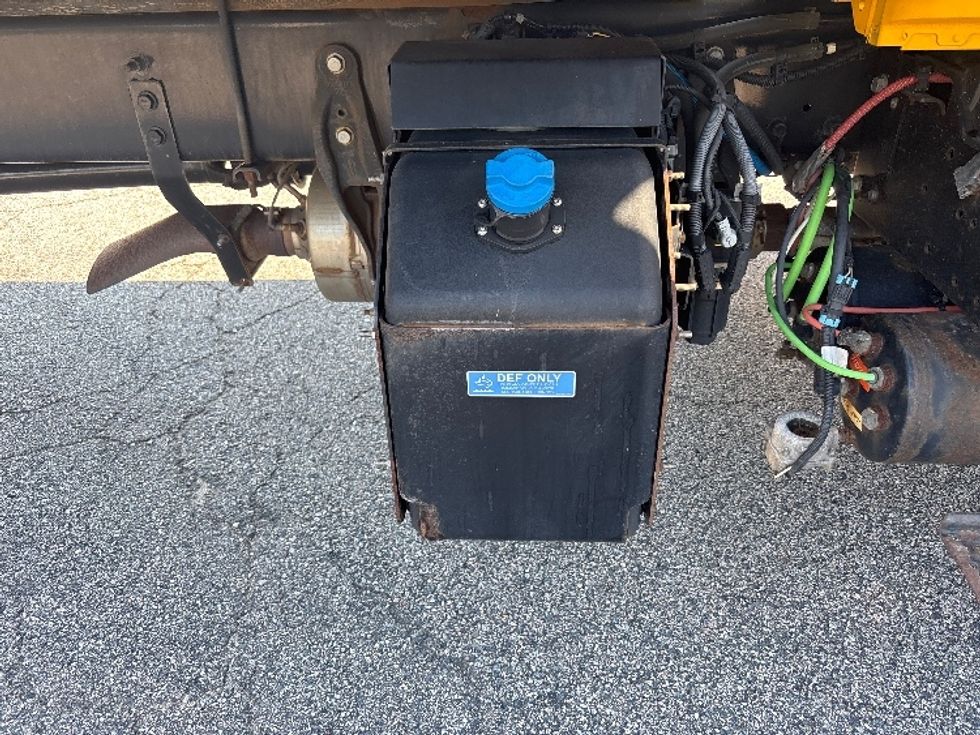 Medium Duty Box Truck-Light and Medium Duty Trucks-International-2022-MV607-Fort Worth-TX-245,340\n\t\tmiles-$ 39,750 - Image 24