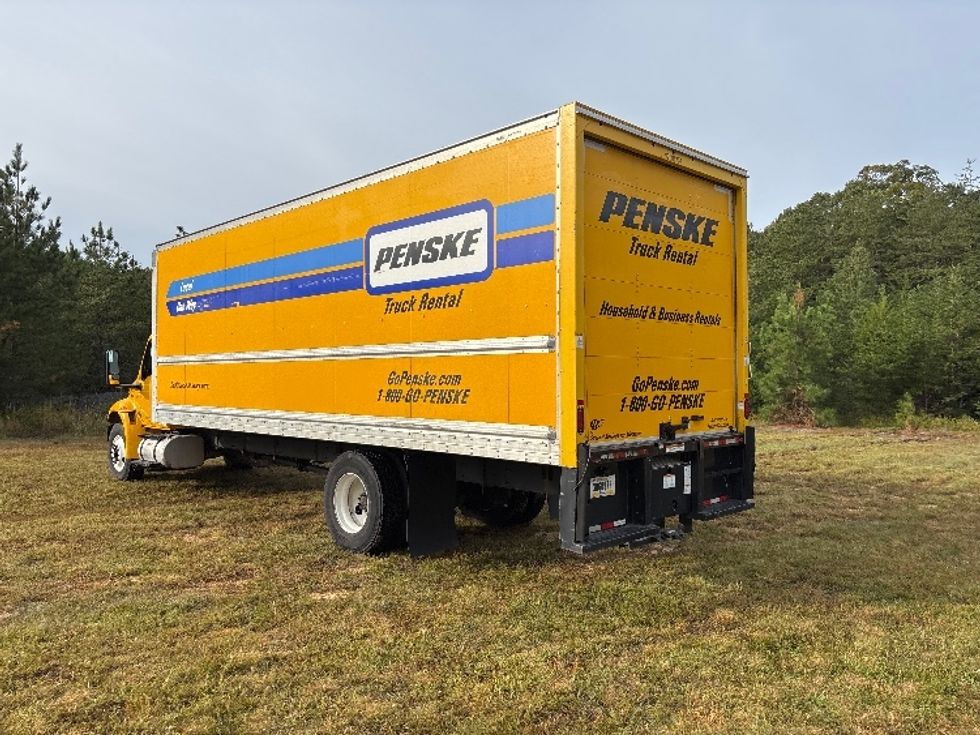 Medium Duty Box Truck-Light and Medium Duty Trucks-International-2022-MV607-Fredericksburg-VA-230,616\n\t\tmiles-$ 38,000 - Image 6