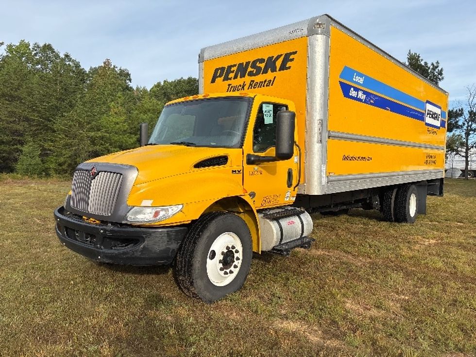 Medium Duty Box Truck-Light and Medium Duty Trucks-International-2022-MV607-Fredericksburg-VA-230,616\n\t\tmiles-$ 38,000 - Image 3