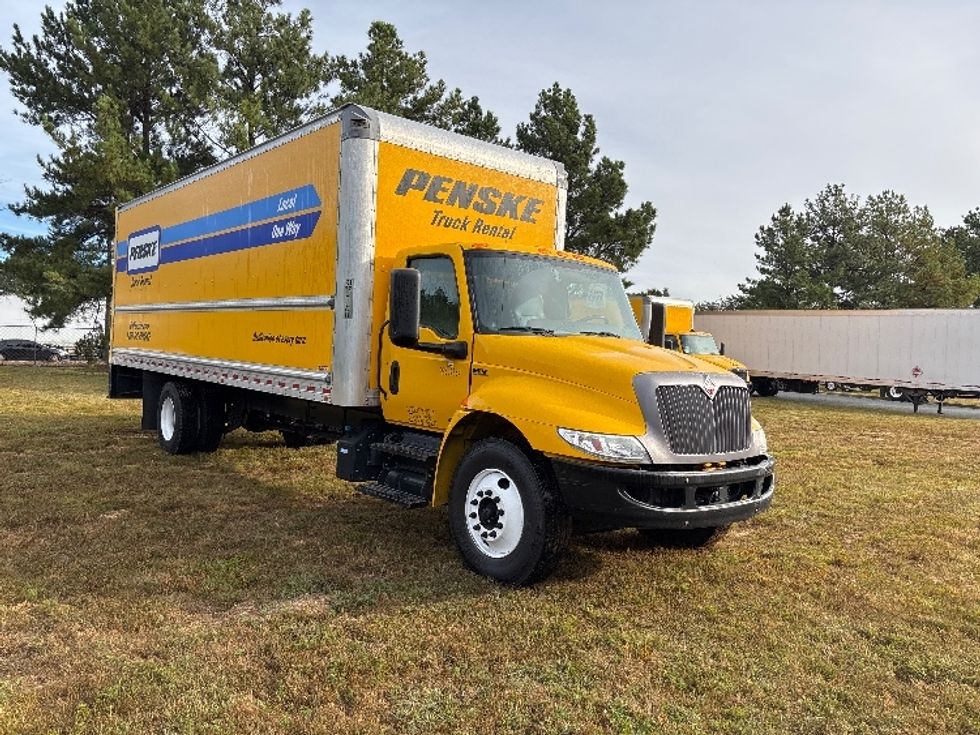 Medium Duty Box Truck-Light and Medium Duty Trucks-International-2022-MV607-Fredericksburg-VA-230,616\n\t\tmiles-$ 38,000 - Image 1